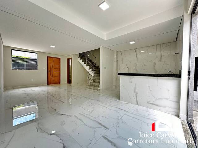 #30 - Casa para Venda em Belo Horizonte - MG