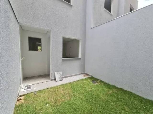 #85 - Casa para Venda em Belo Horizonte - MG