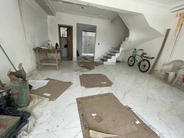 #88 - Casa para Venda em Belo Horizonte - MG