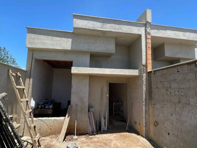 #200 - Casa para Venda em Belo Horizonte - MG