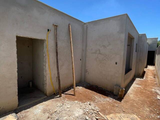 #200 - Casa para Venda em Belo Horizonte - MG