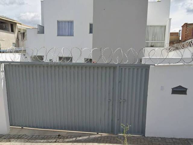 #216 - Apartamento para Venda em Contagem - MG
