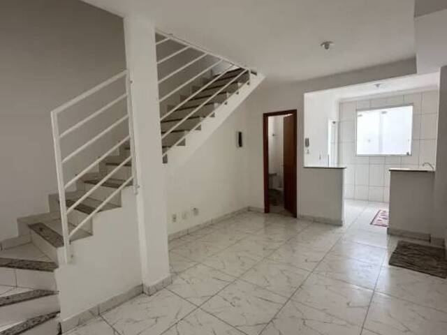 #235 - Casa em condomínio para Venda em Belo Horizonte - MG
