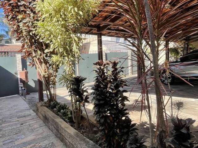 #256 - Casa para Venda em Belo Horizonte - MG