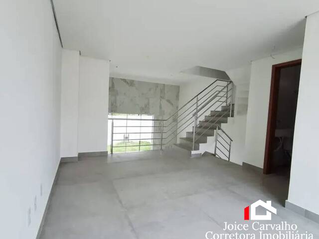 #122 - Casa para Venda em Belo Horizonte - MG